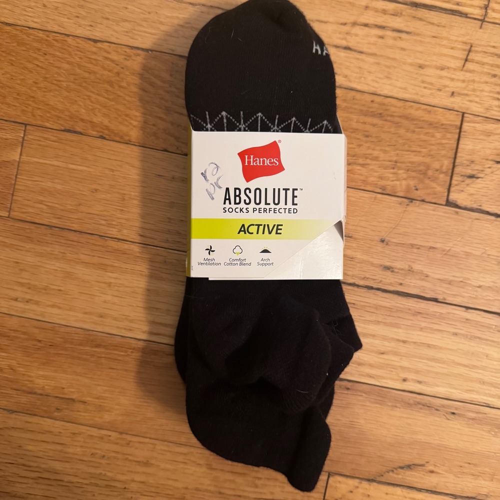 Hanes Absolute Active Mens Black Heel Shield Socks 2 Pair Pack Shoe Size 6-12
